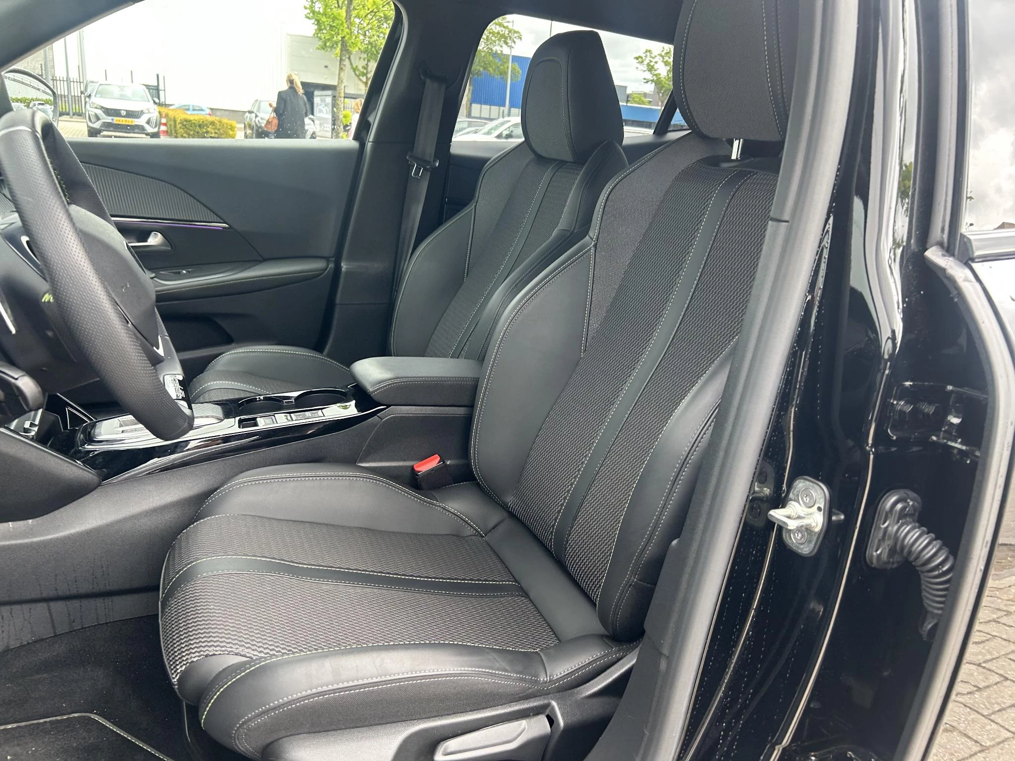 Peugeot 2008 1.2 PureTech 130 GT