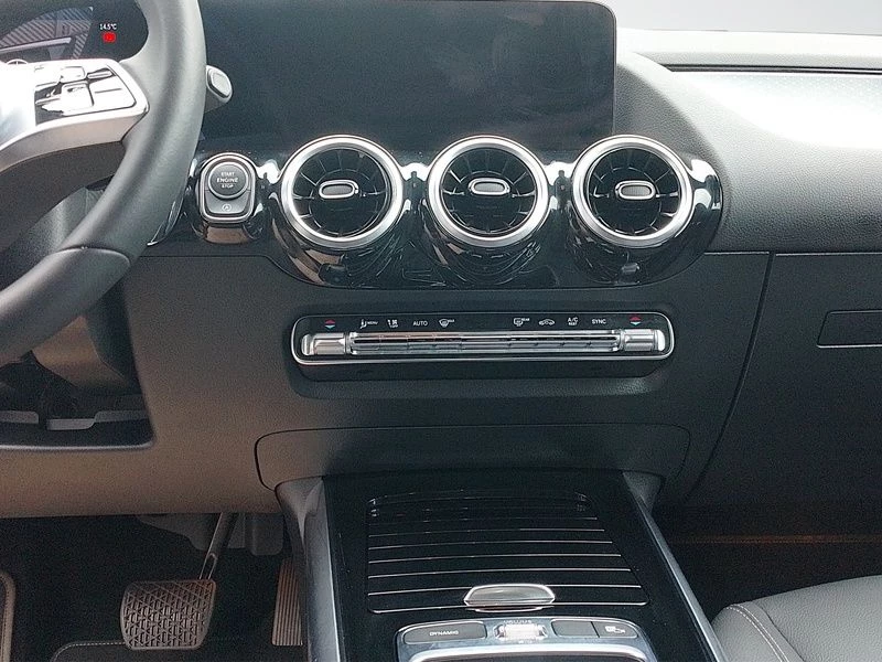 Mercedes-Benz GLA 200 d PROGRESSIVE AHK SHZ KLIMA NAVI MBUX ProgressiveC118 GLA 200 d PROGRESSIVE AHK SHZ KLIMA NAVI MBUX Progressive