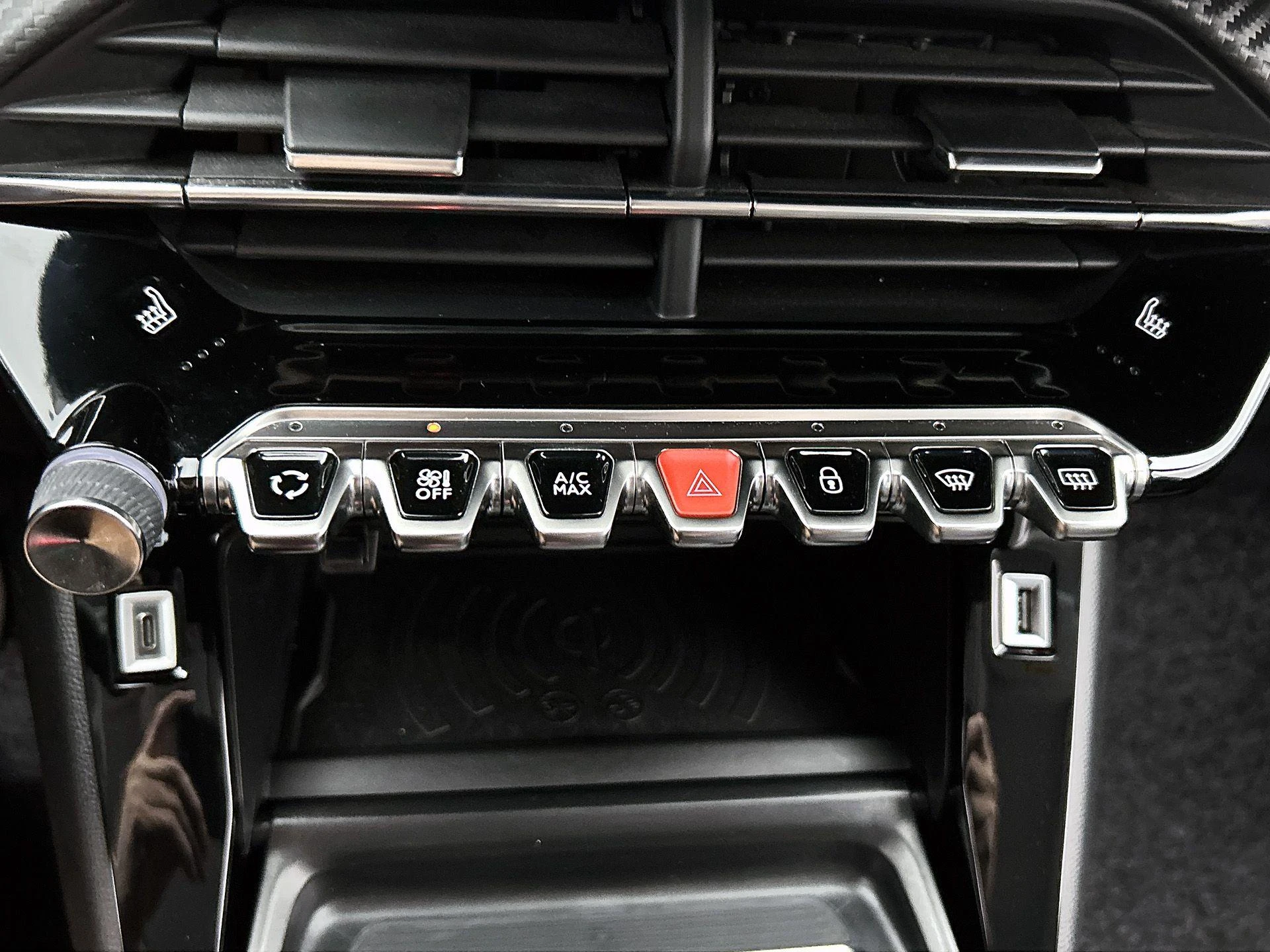 Peugeot-2008-image-10
