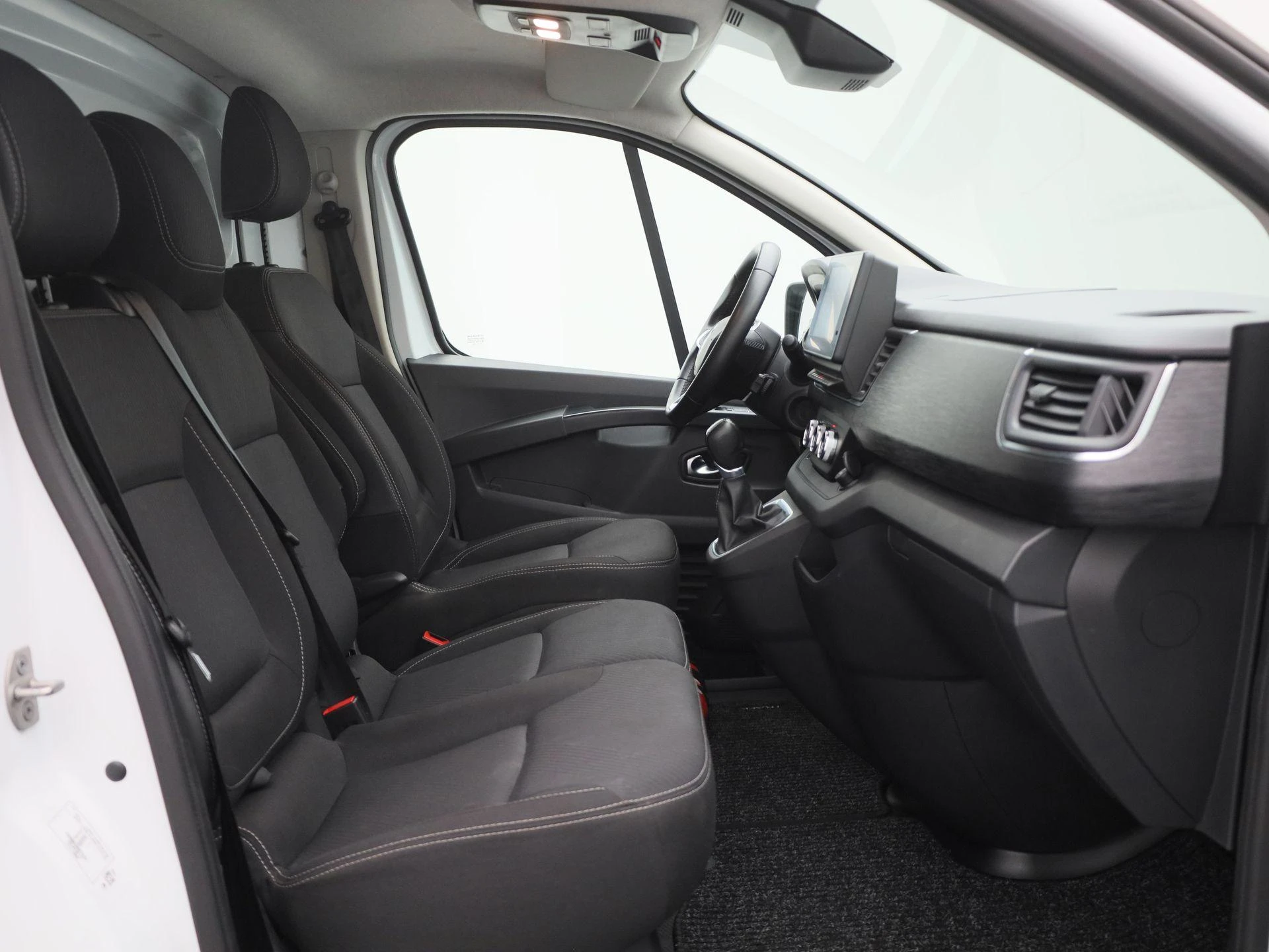 Renault-Trafic-image-20