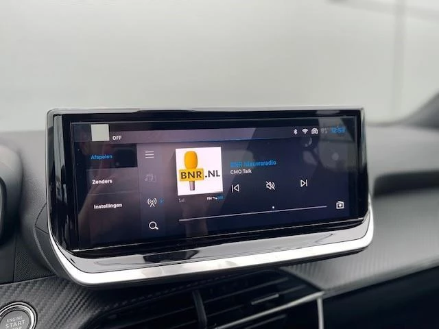 Peugeot-e-2008-image-22