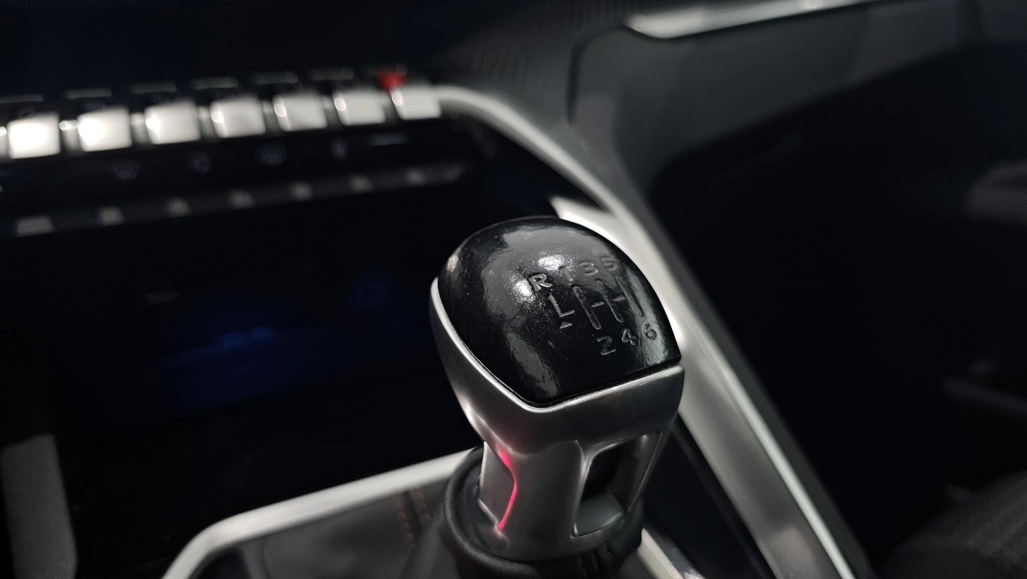 Peugeot-3008-image-12