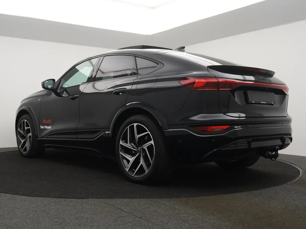 Audi-Q6 e-tron-image-7
