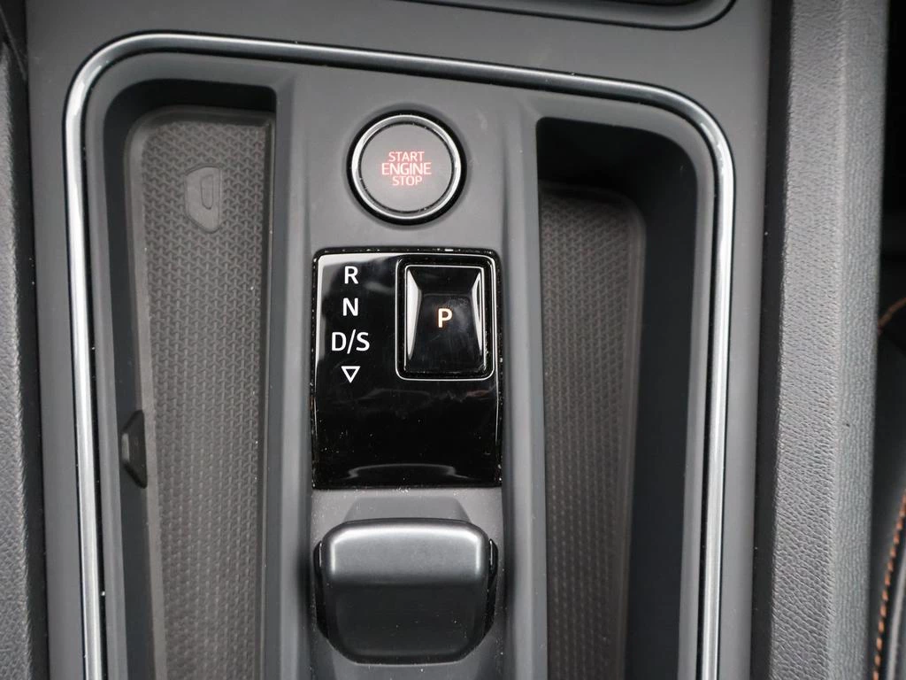 CUPRA Formentor Formentor 1.5TSI 150PK *AUTOMAAT*LEDER*CAMERA*ACC*VIRTUAL COCKPIT*PDC*APP-CONNECT*NAVI*...*