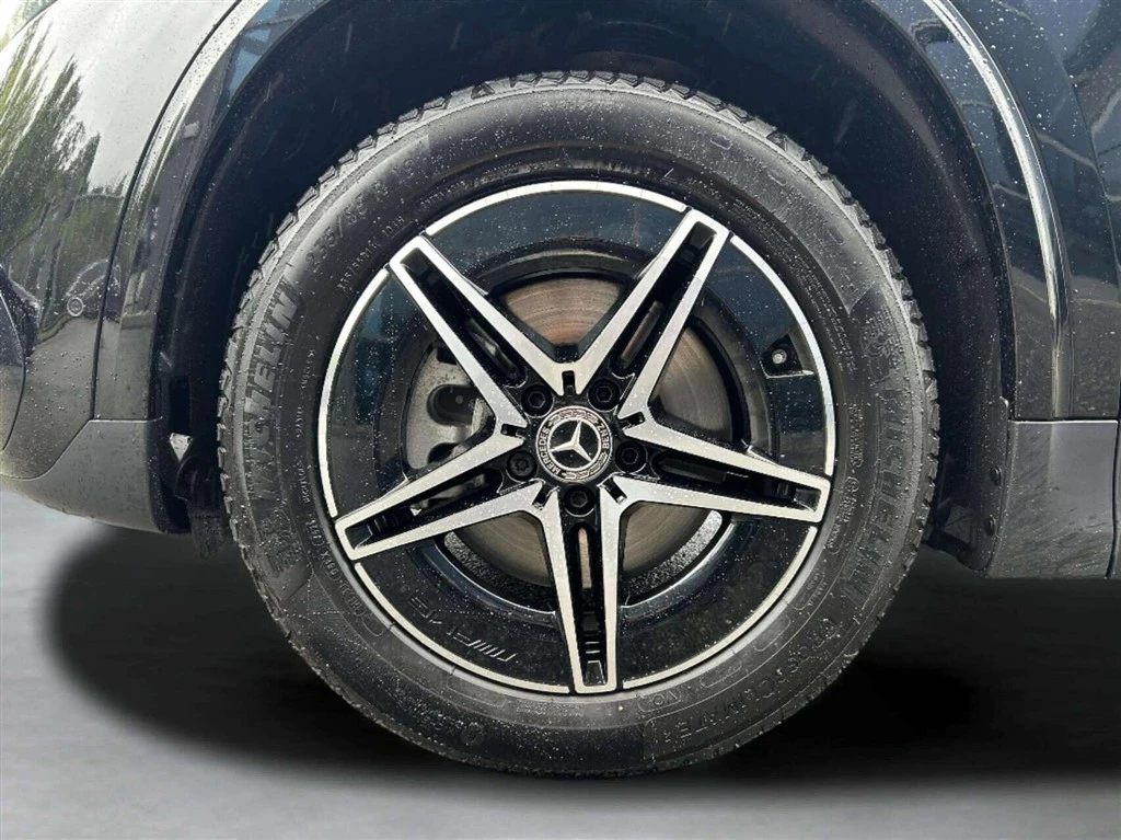 Mercedes-Benz-EQA-image-8
