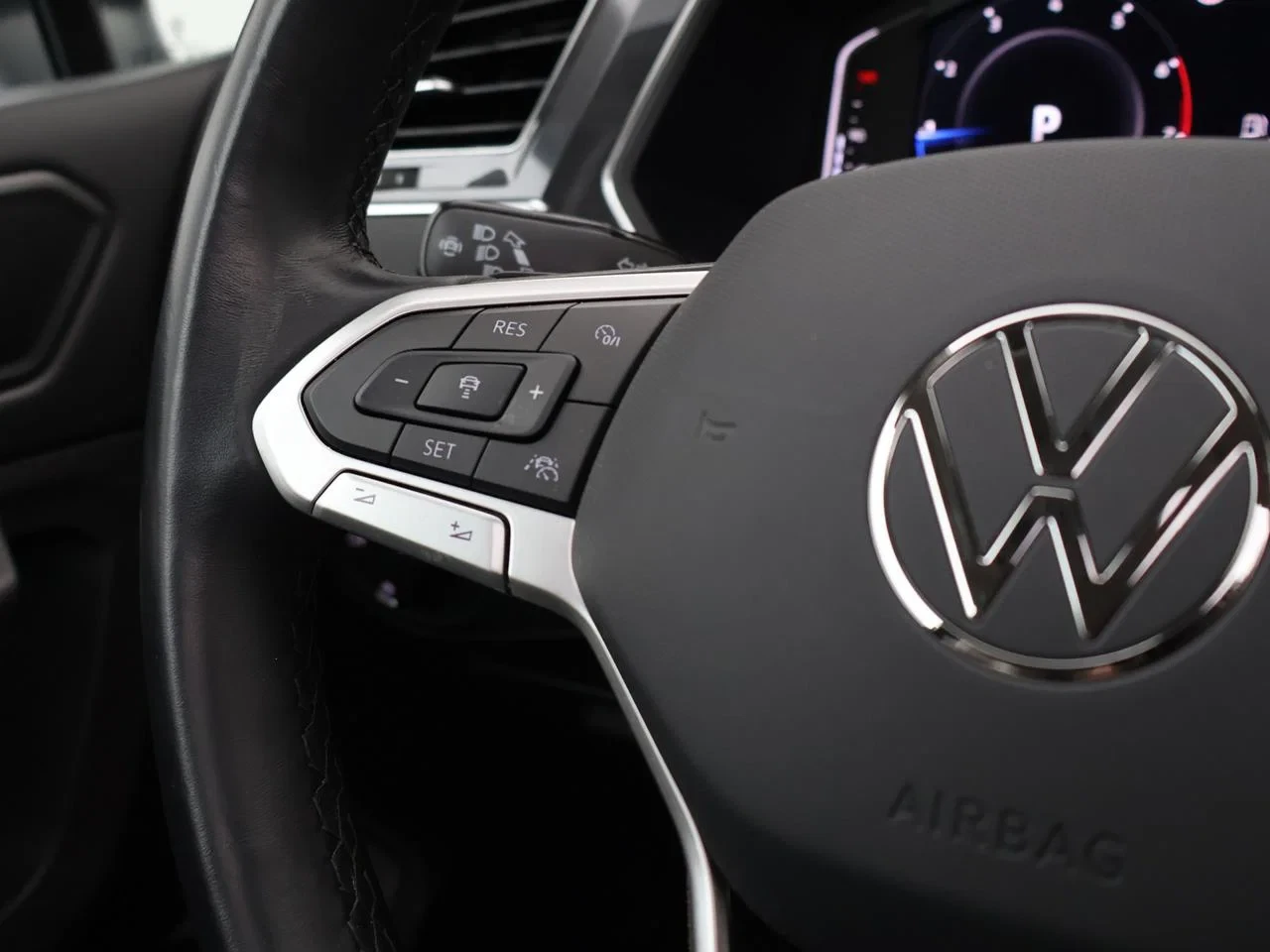 Volkswagen-Tiguan Allspace-image-13