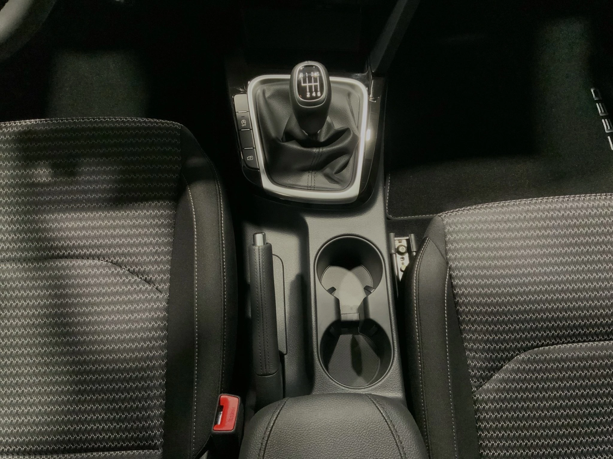 Kia-Ceed-image-13
