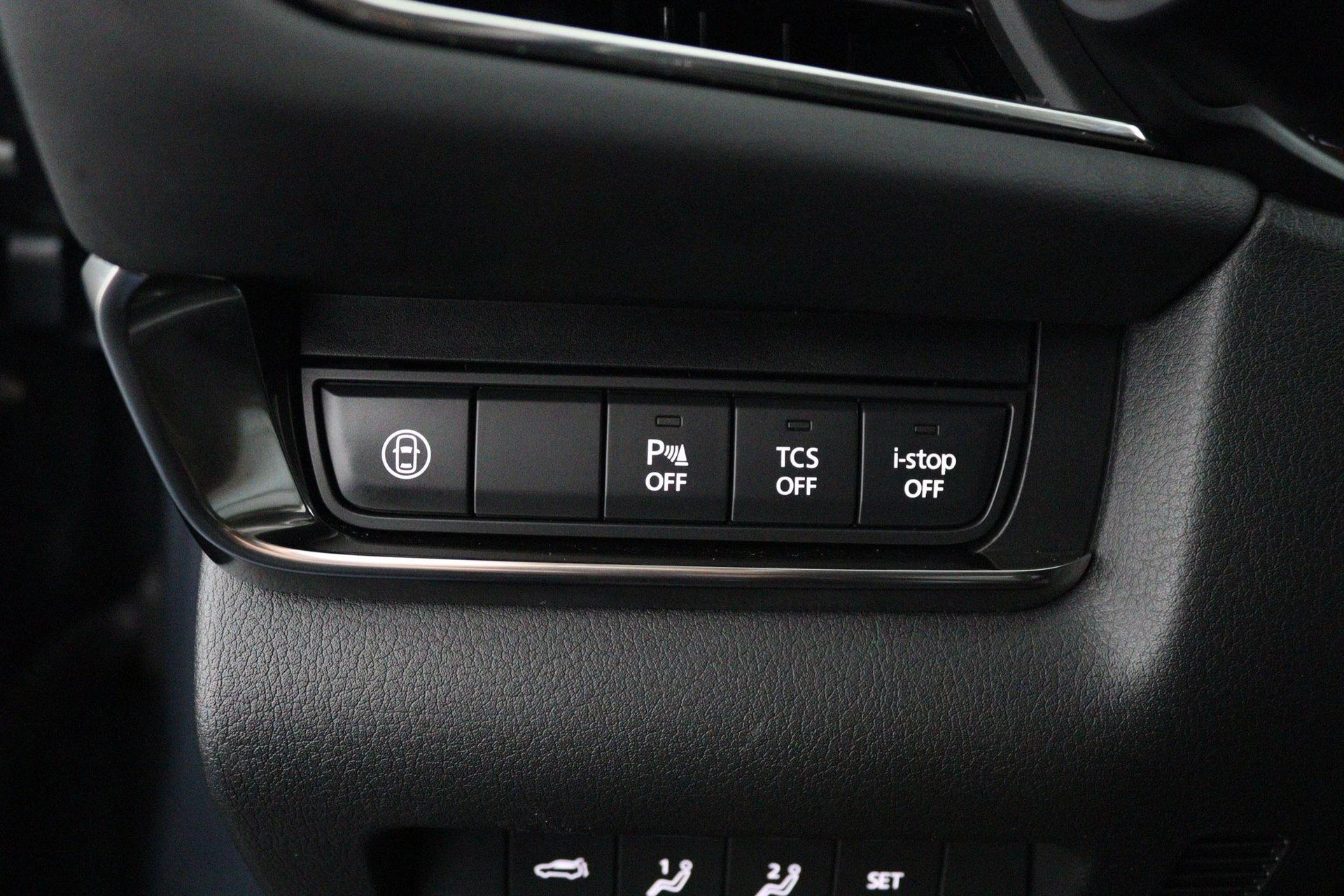 Mazda-CX-30-image-24