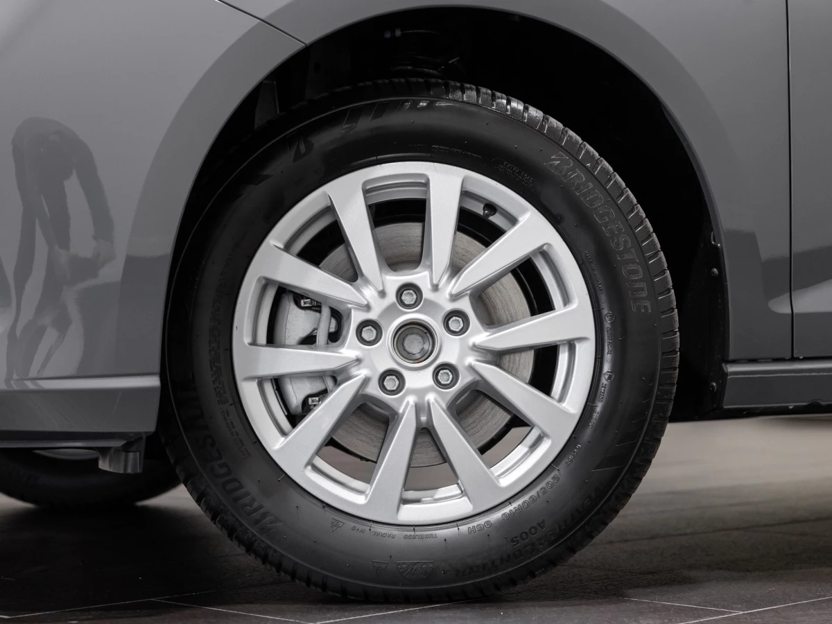 Ford-Tourneo Connect-image-3