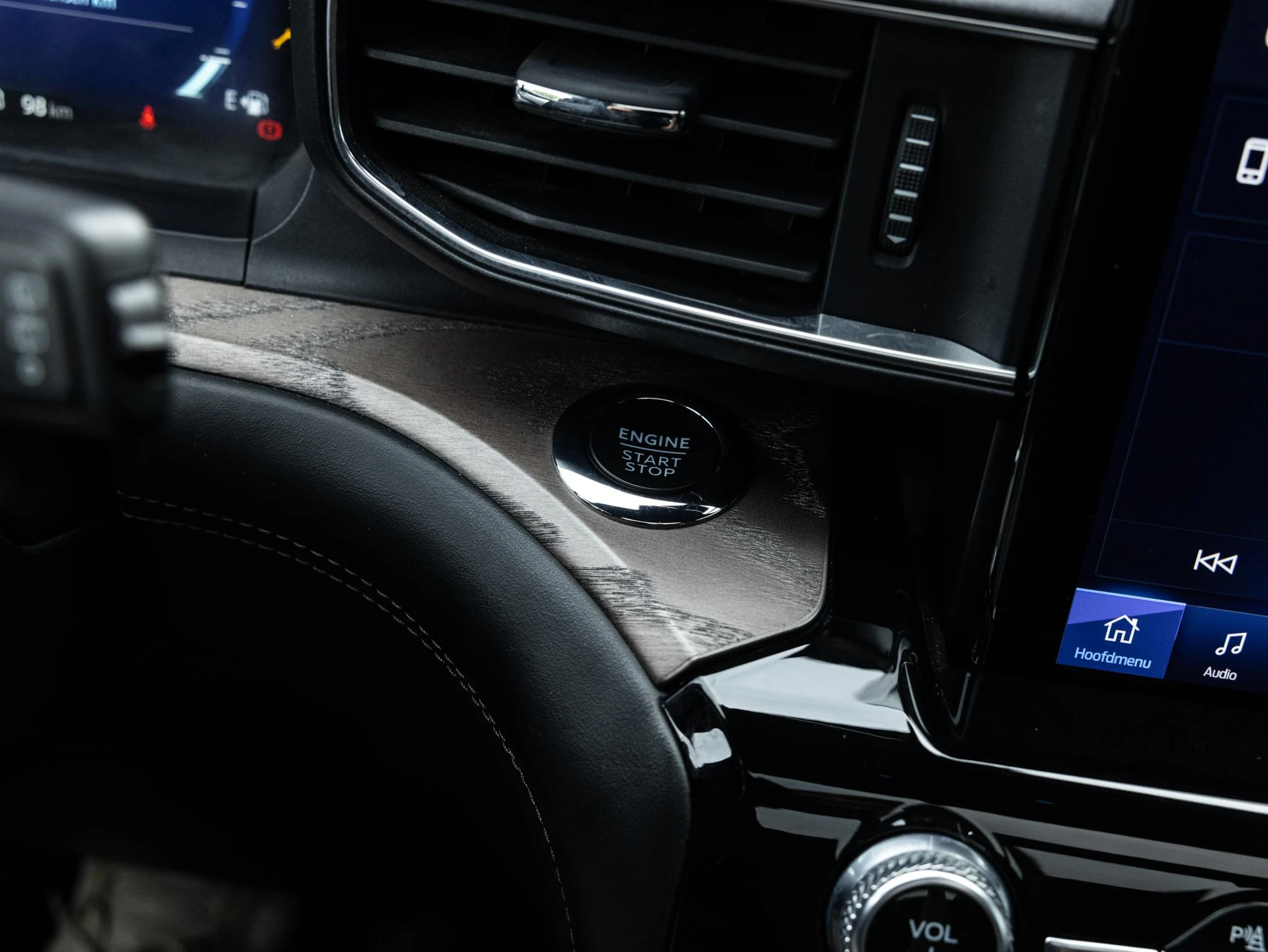 Ford-Explorer-image-8