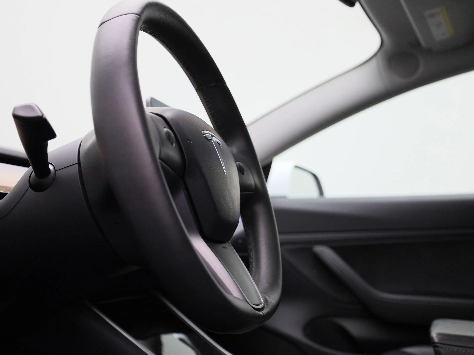 Tesla-Model 3-image-36