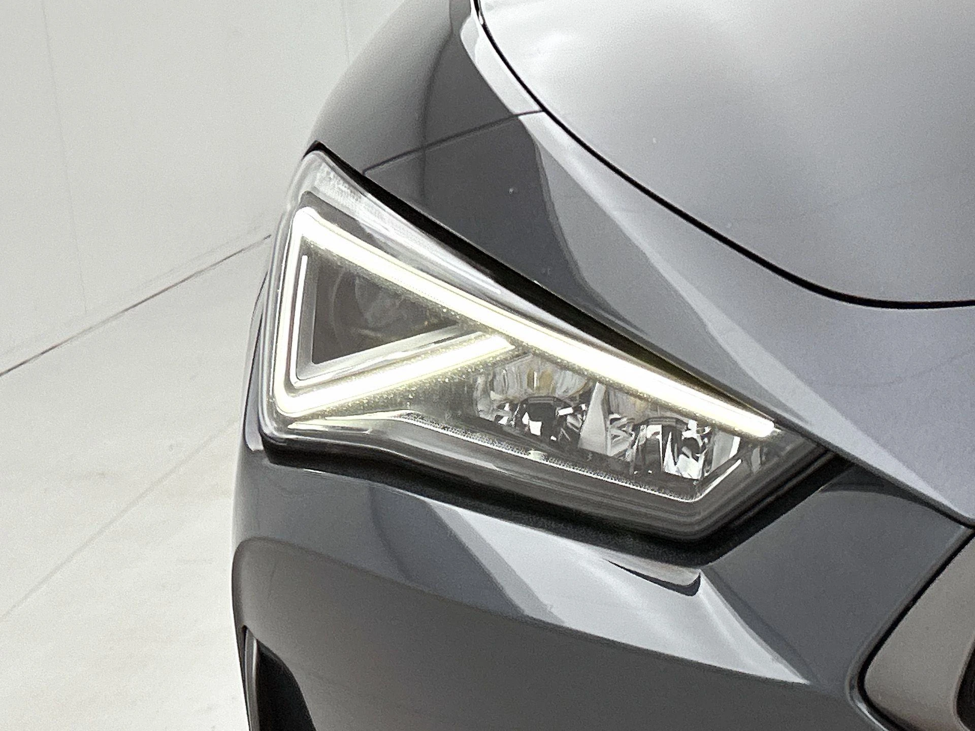 CUPRA Leon 1.5 eTSI Business Edition
