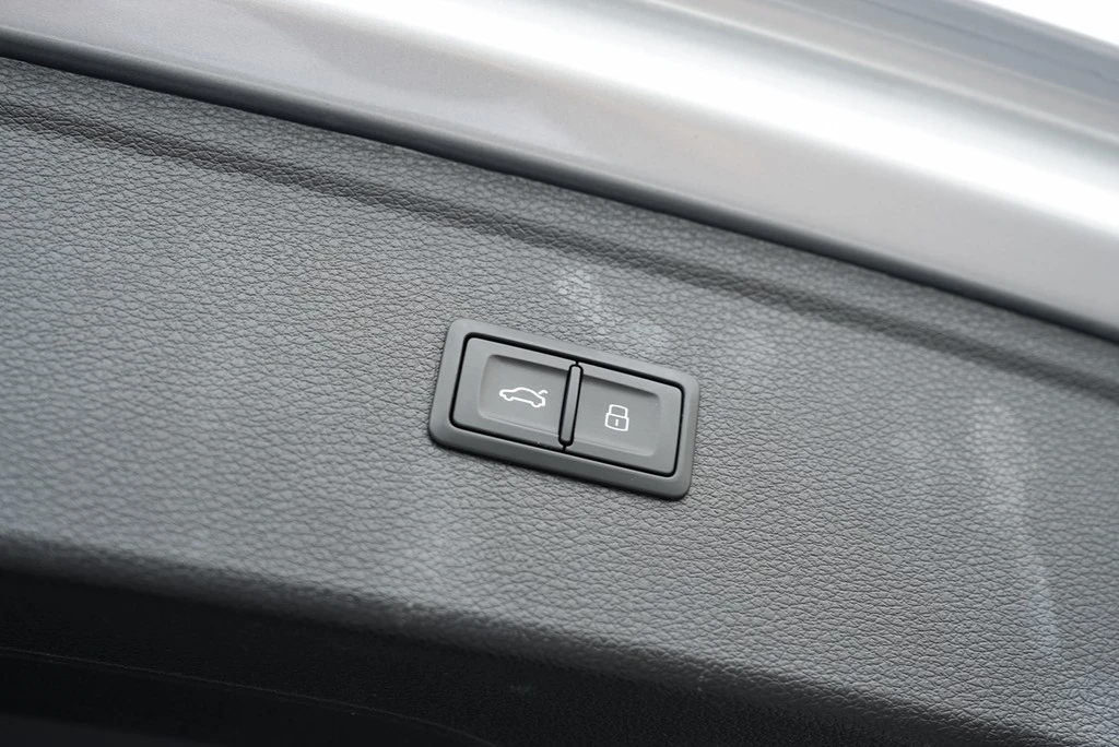 Audi Q5 40 TDI S line Navi Matrix Panorama TopView