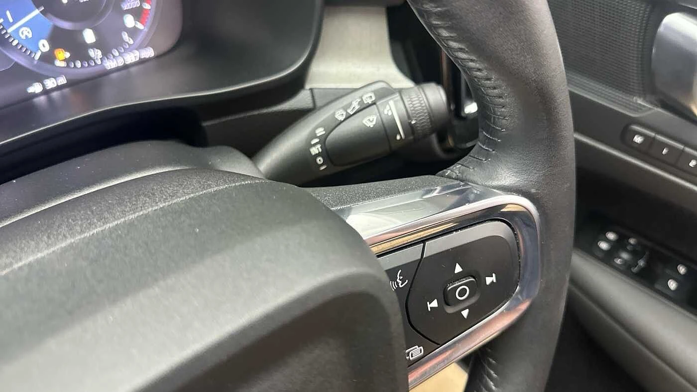 Volvo-XC40-image-19