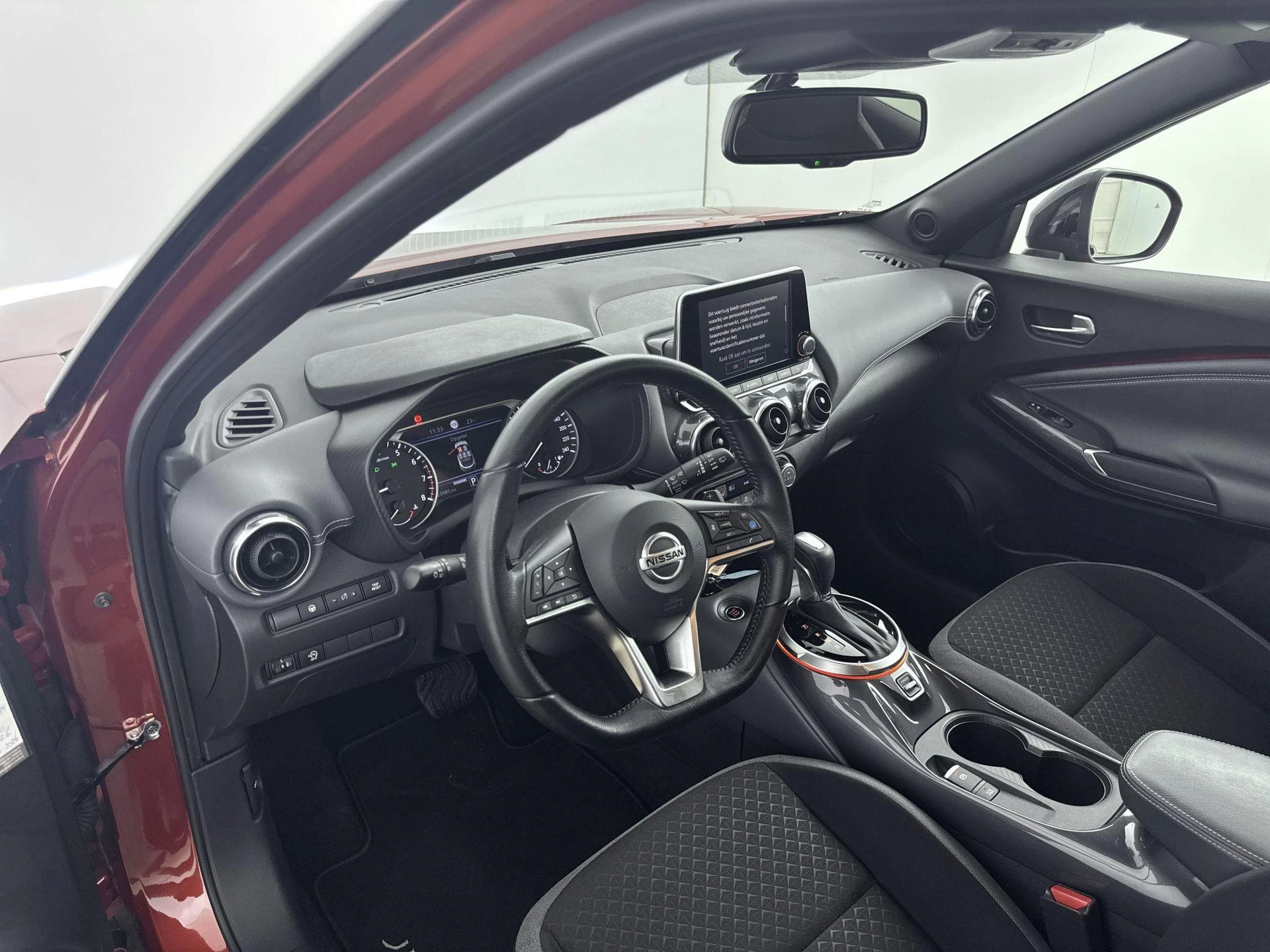 Nissan Juke 1.0 DIG-T N-Connecta 117PK