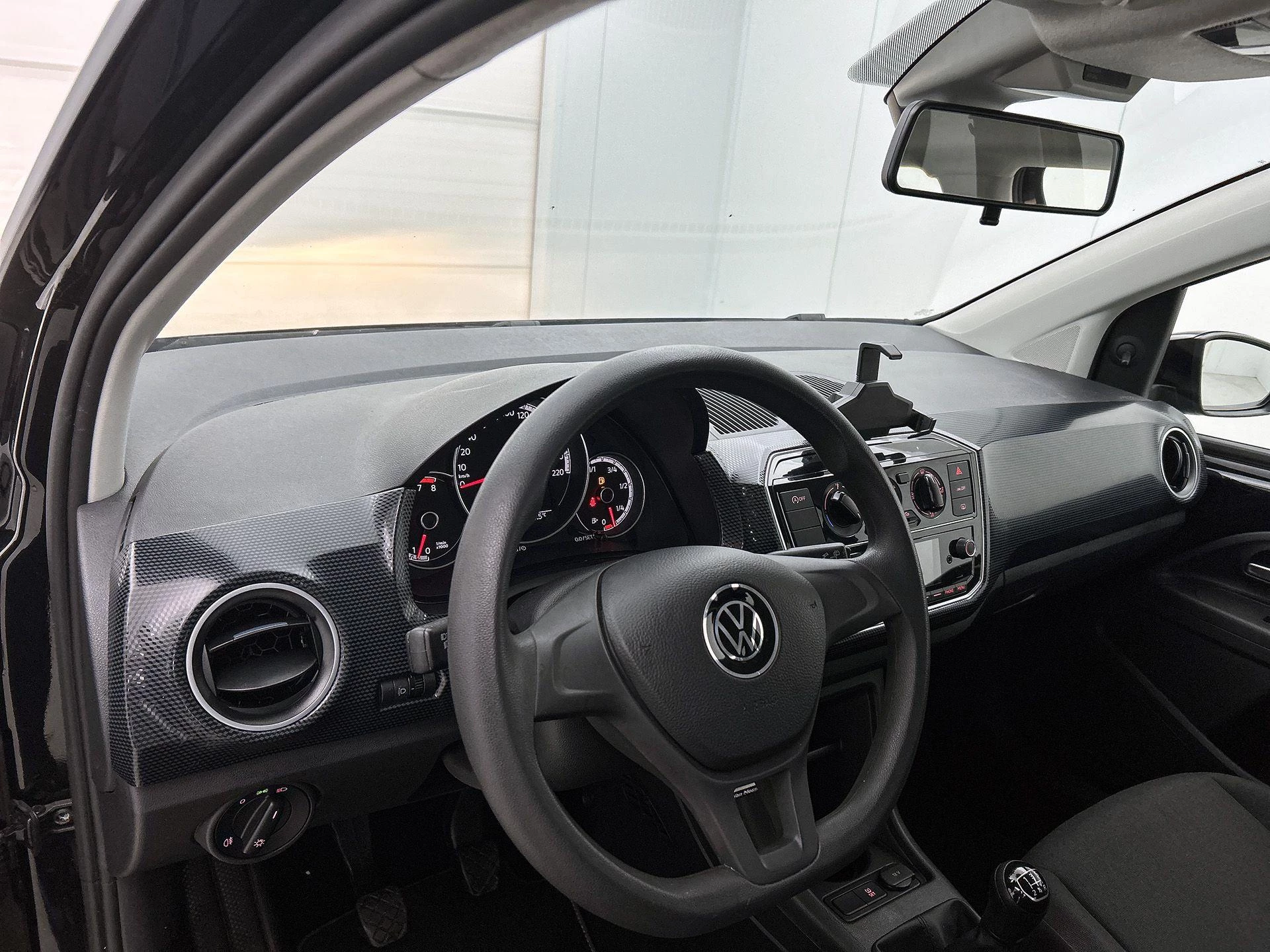 Volkswagen up! 1.0 BMT move up 65 PK|