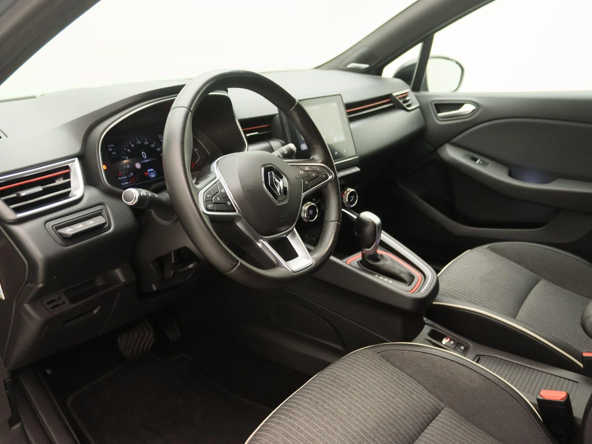 Renault Clio TCe 130 EDC Automaat Intens