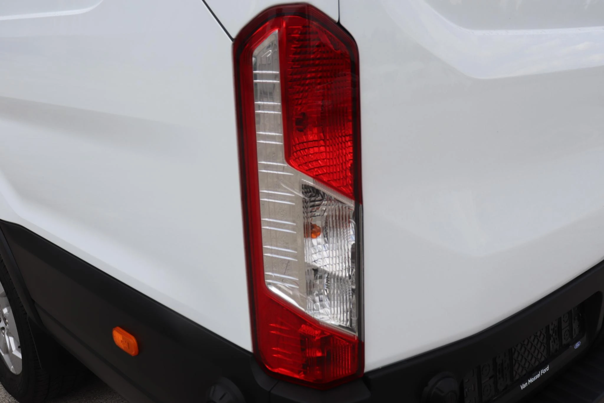 Ford-E-Transit-image-12