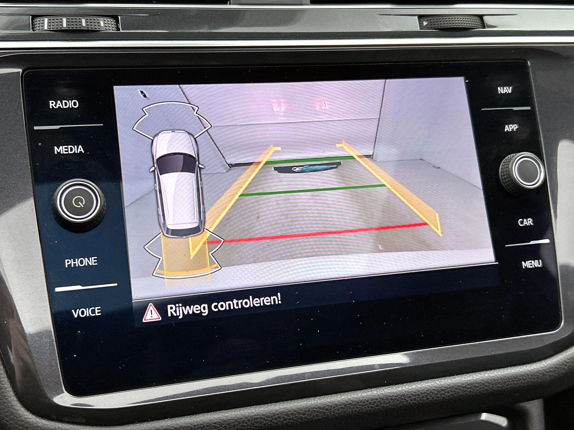 Volkswagen-Tiguan Allspace-image-14