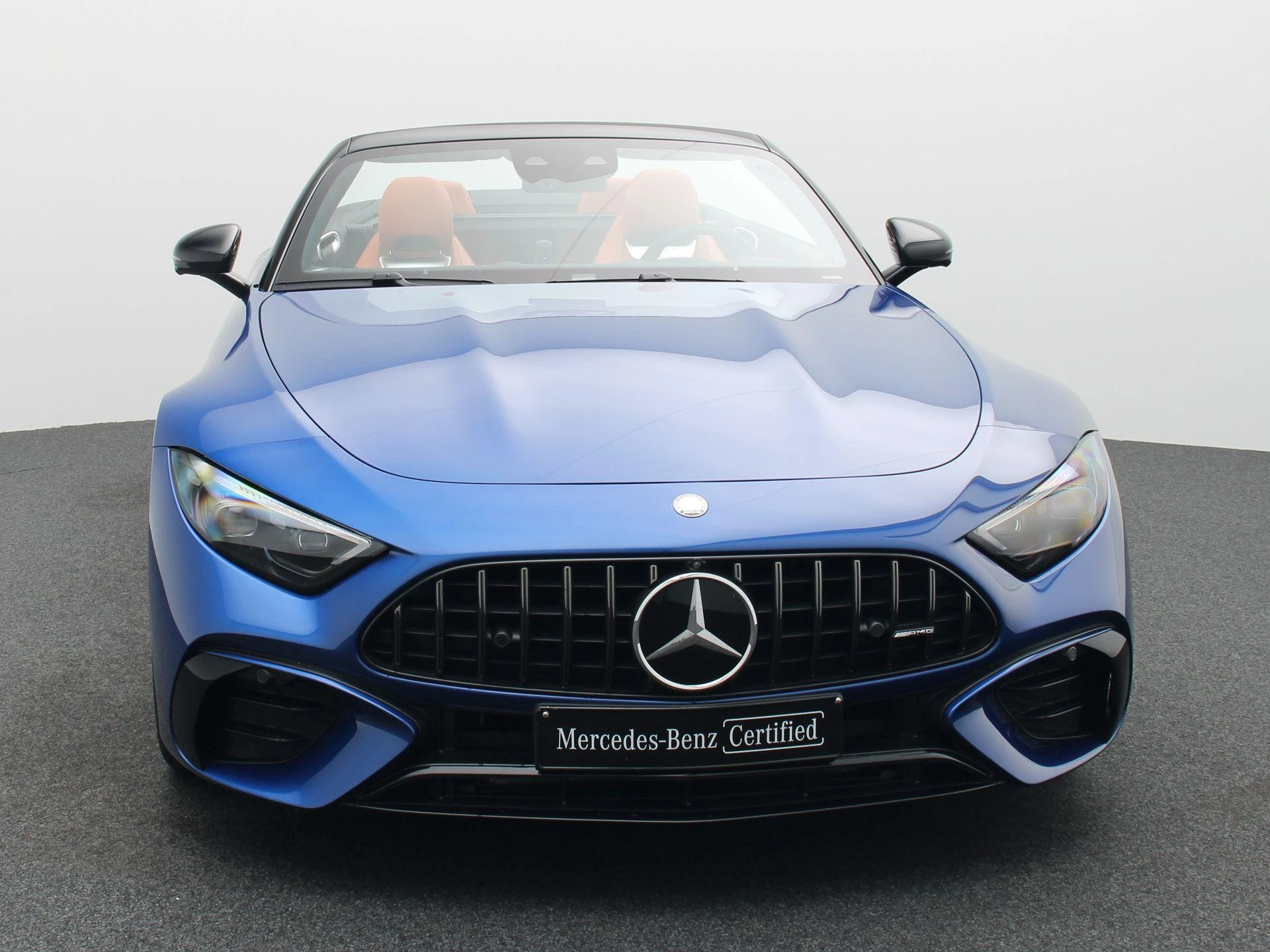 Mercedes-Benz-SL-image-2