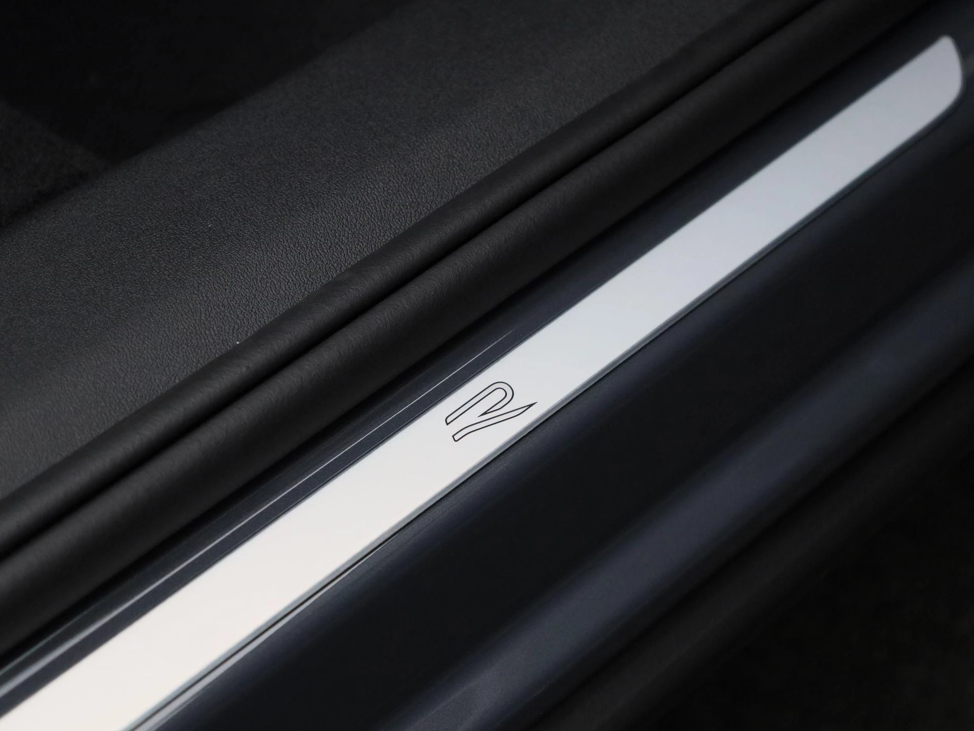 Volkswagen-Tiguan-image-36