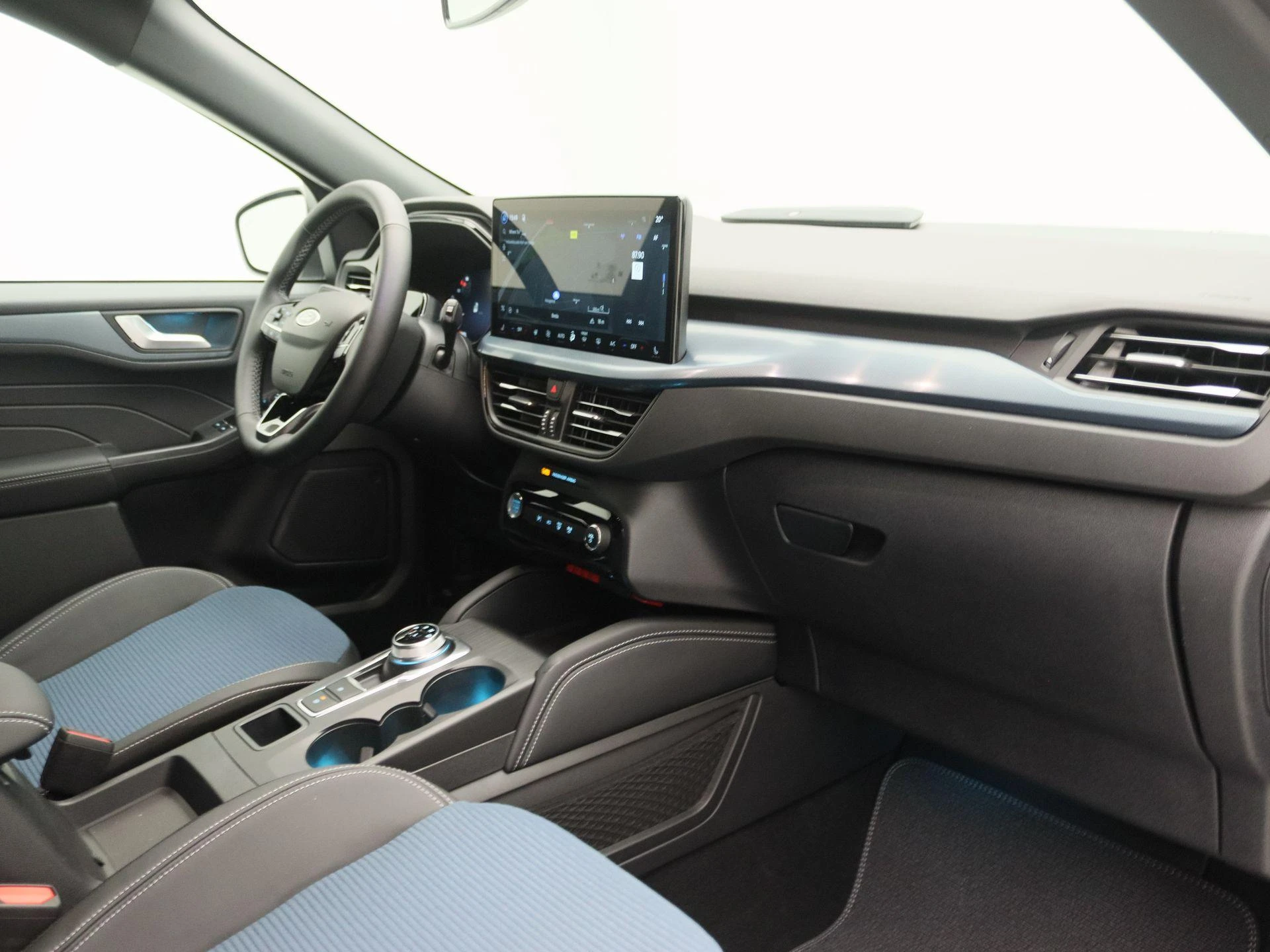Ford-Kuga-image-24