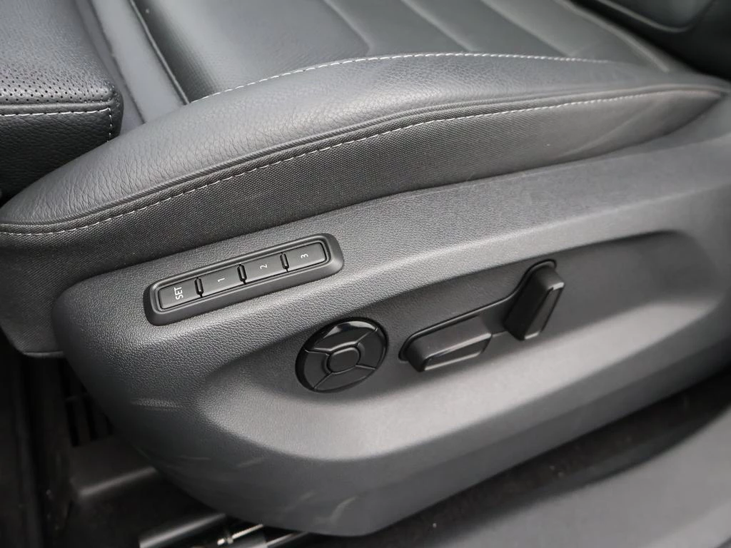 Škoda Kodiaq Kodiaq Selection 1.5TSI m-HEV 150PK DEMO *AUTOMAAT*7 ZITPLAATSEN*PDC*CAMERA*LEDER*ACC*SFEERVERLICHTING*...*