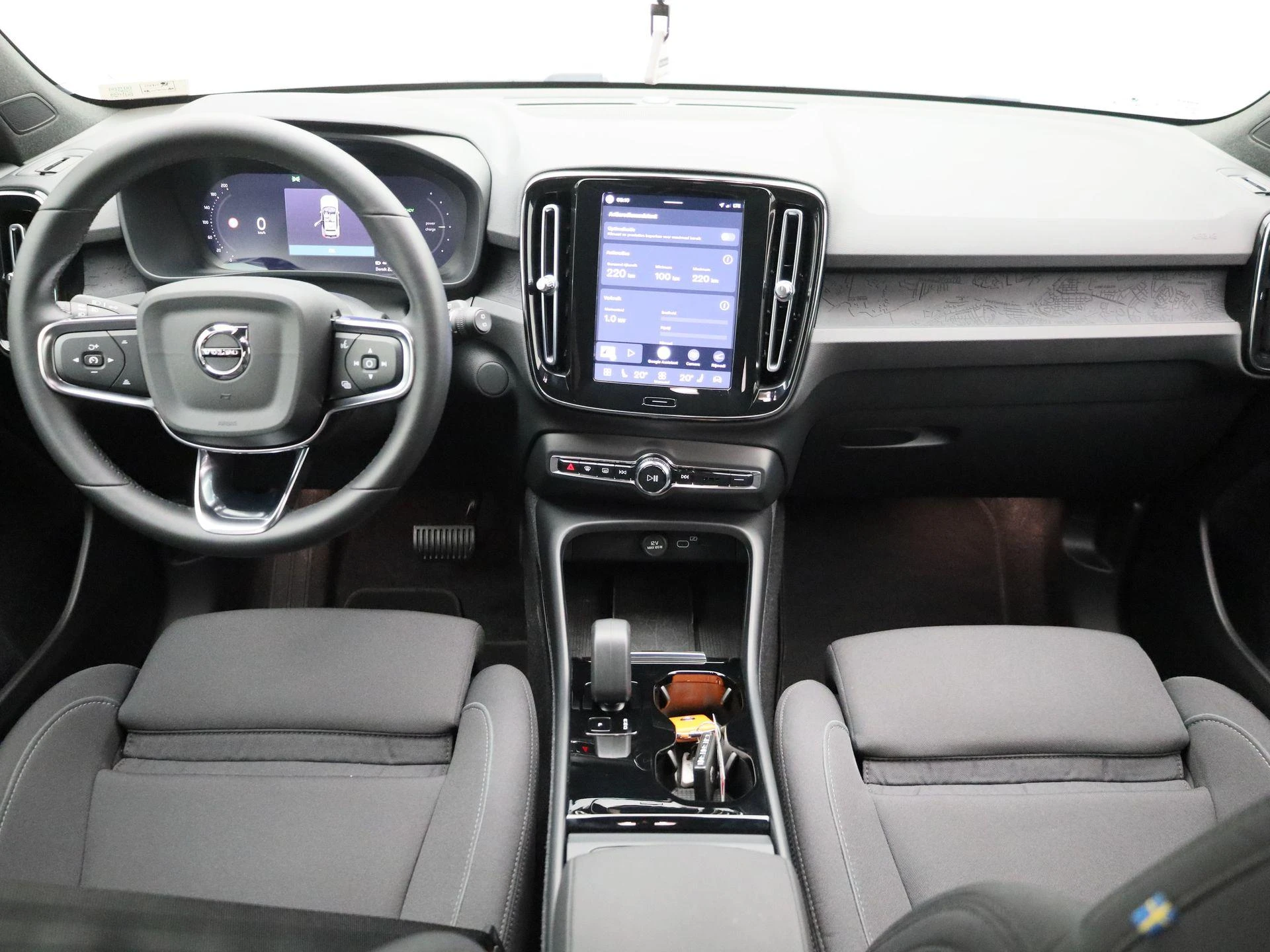 Volvo-XC40-image-7