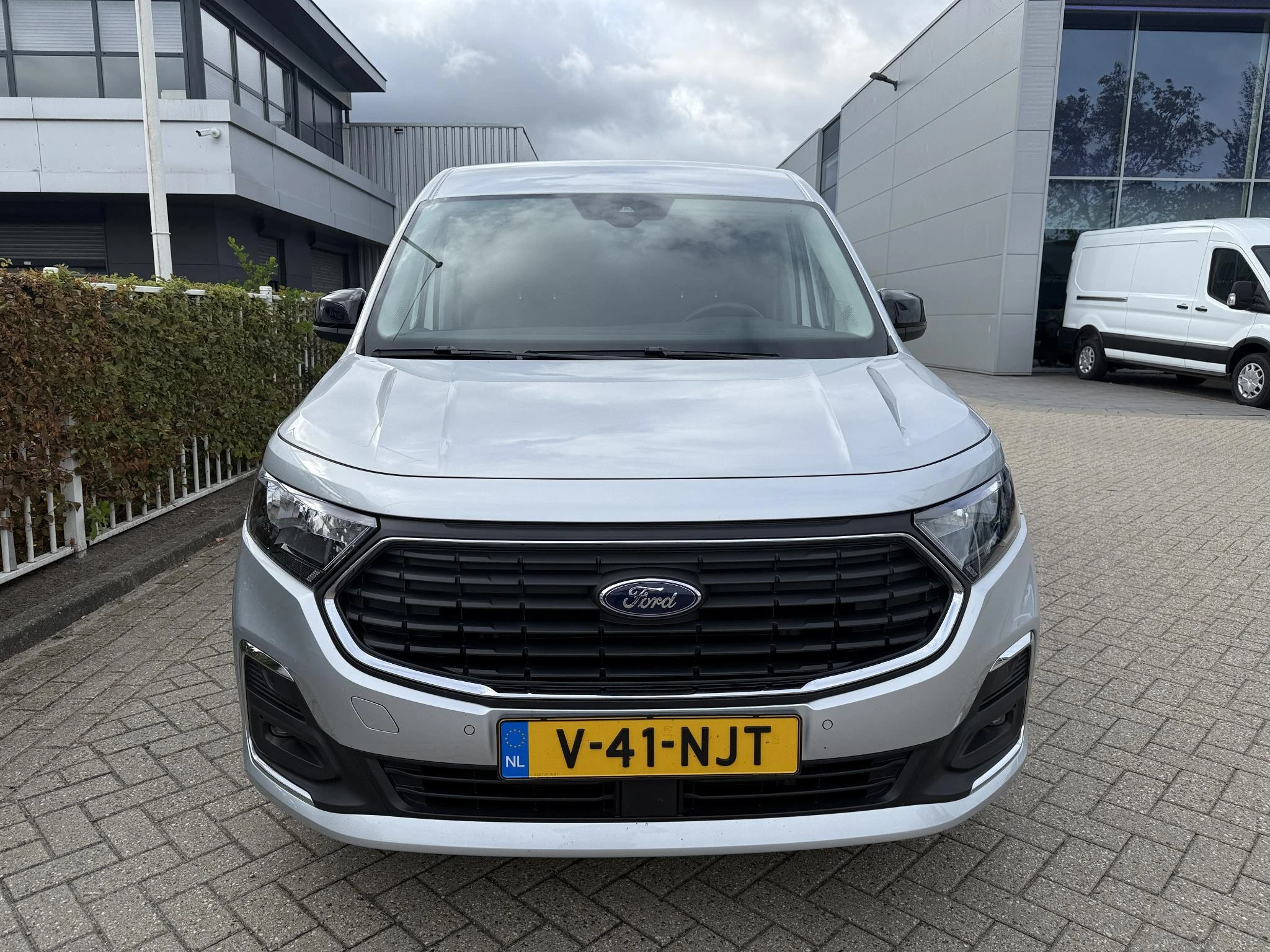Ford-Transit Connect-image-6