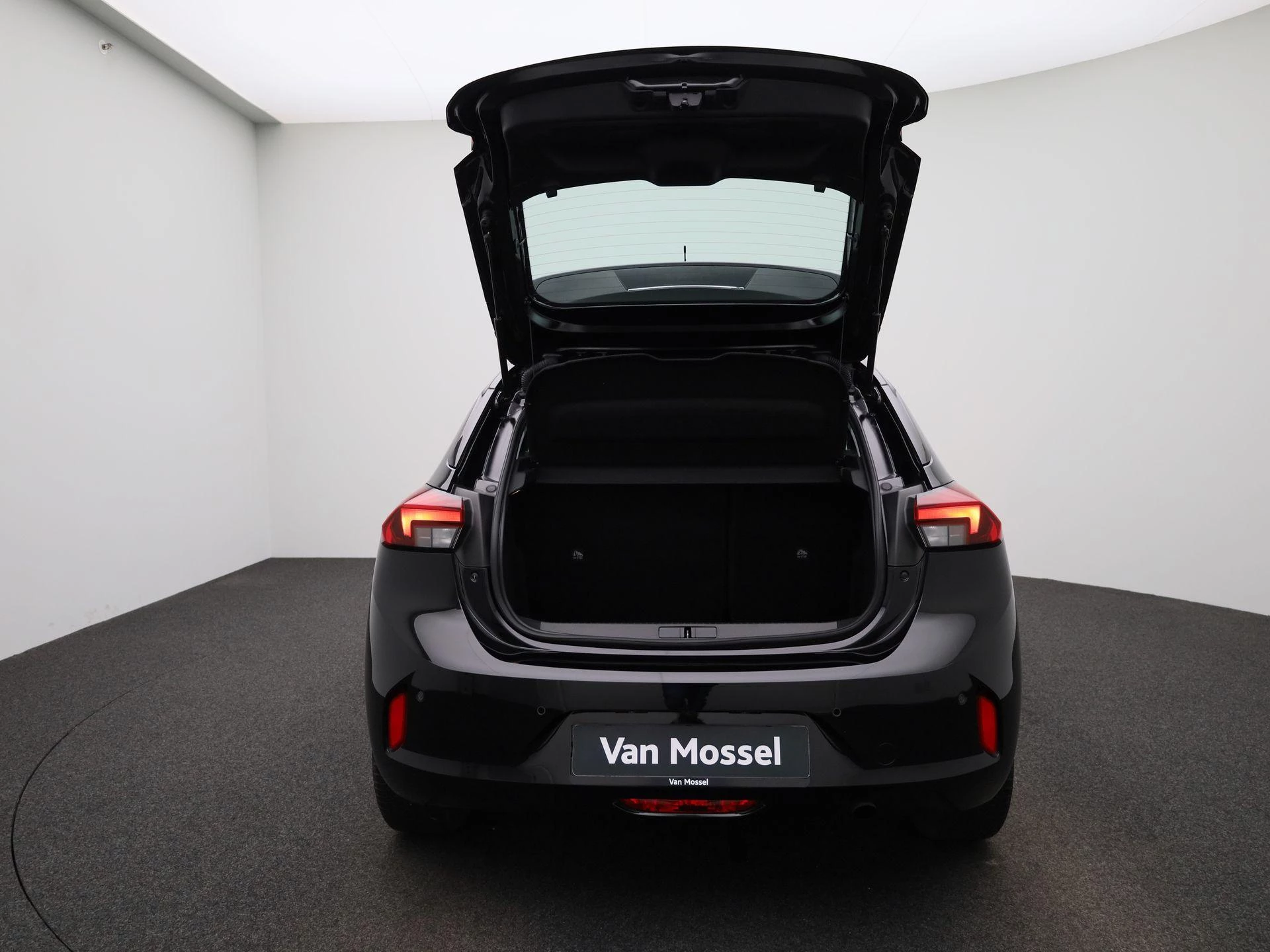 Opel-Corsa-image-10
