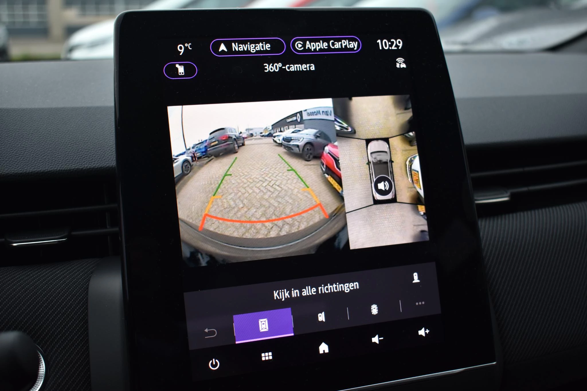 Renault-Clio-image-15