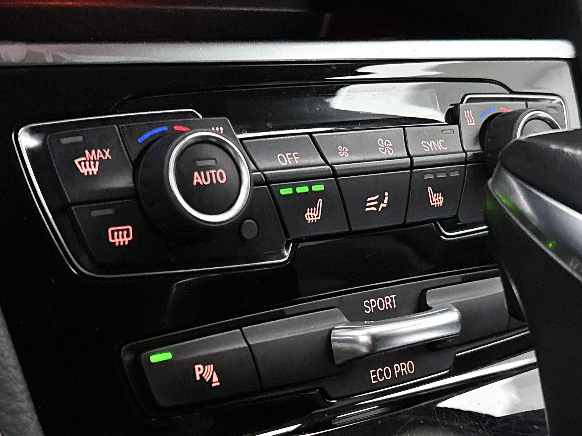 BMW-2 Serie-image-7