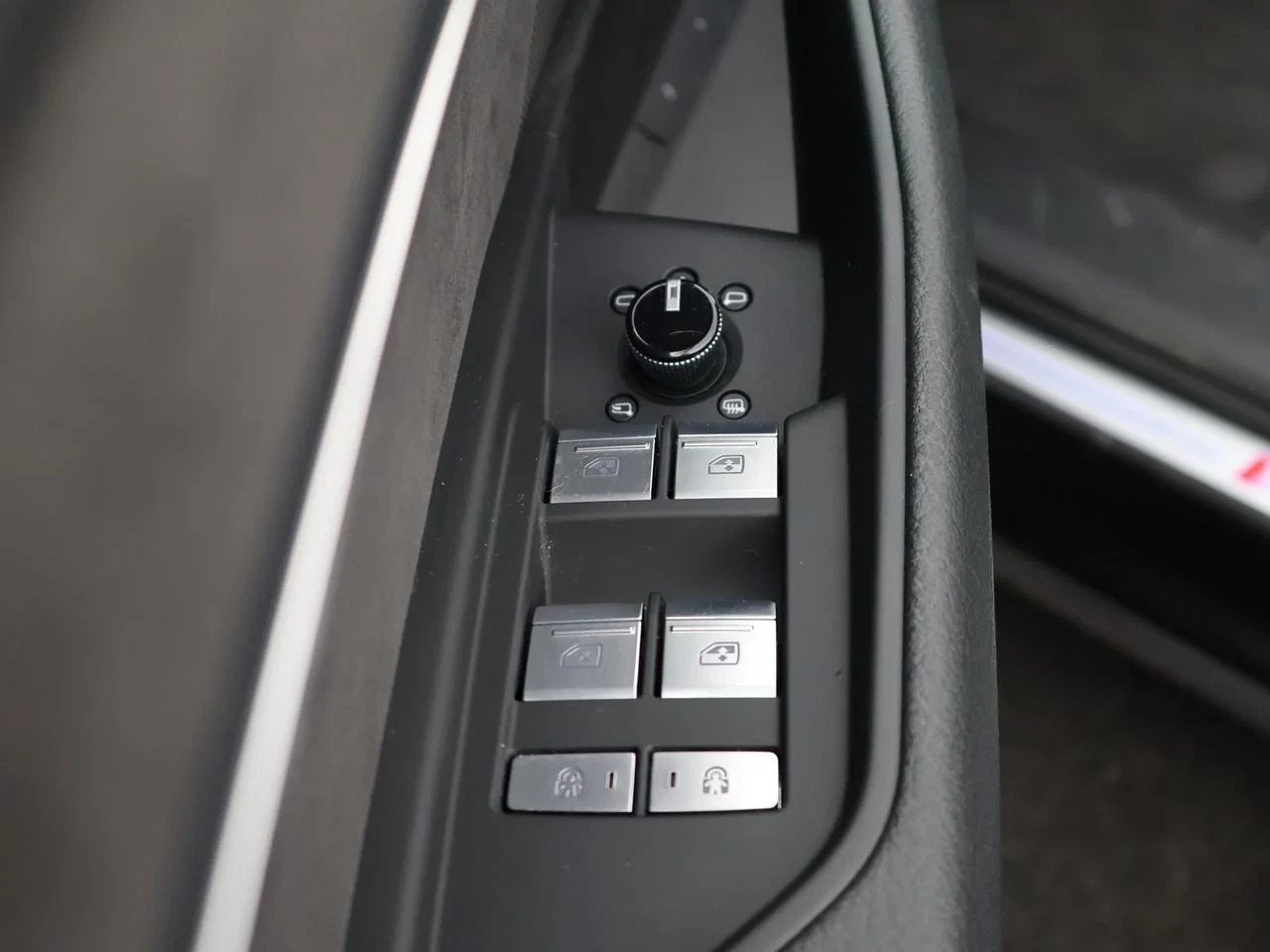 Audi-e-tron-image-21