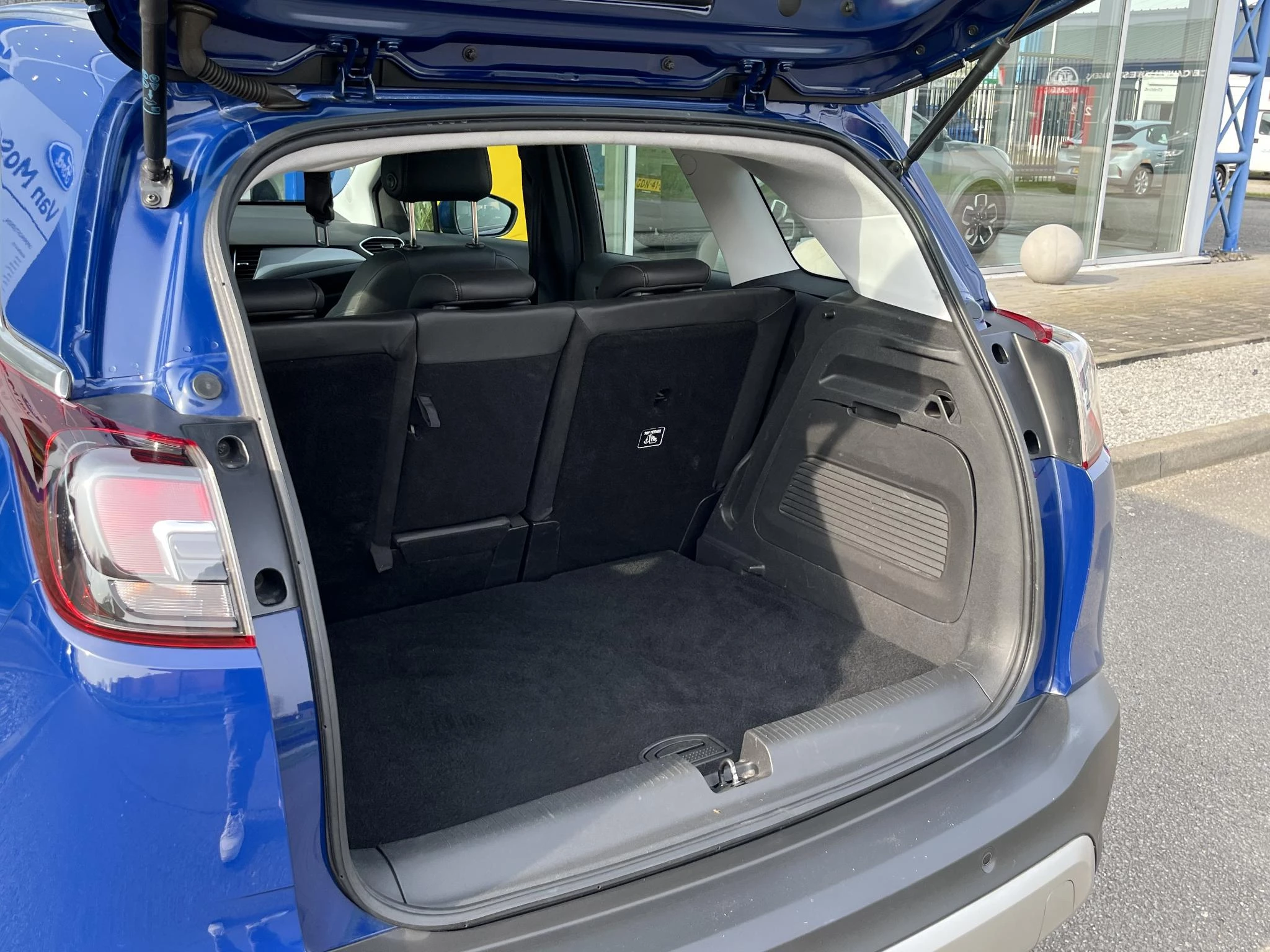 Opel-Crossland X-image-8