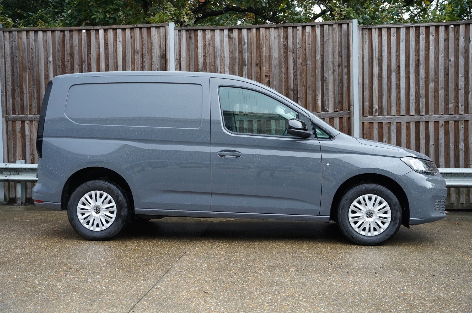 Volkswagen-Caddy-image-3