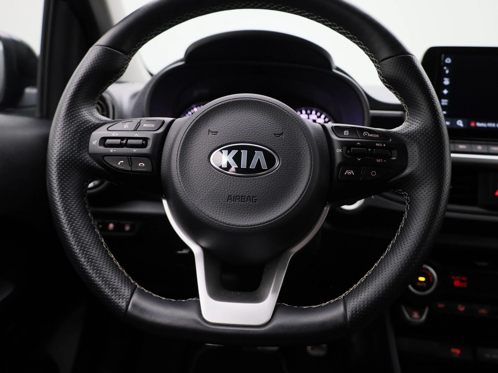 Kia-Picanto-image-6