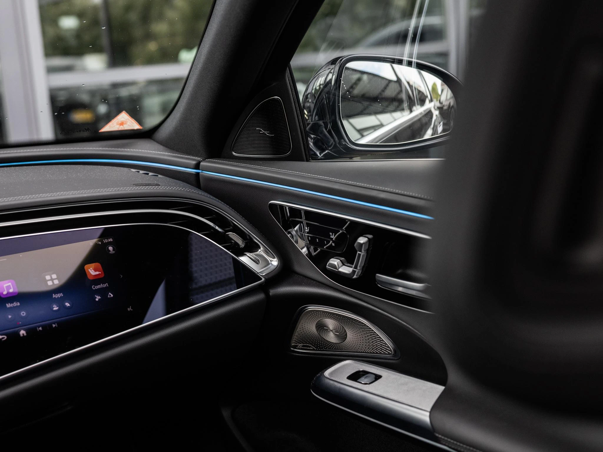 Mercedes-Benz-E-Klasse-image-33