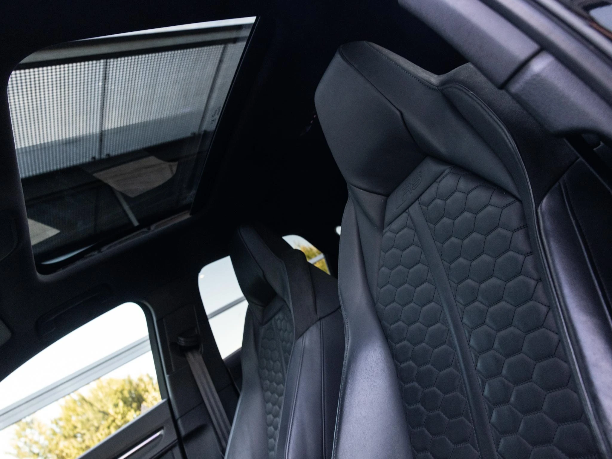 Audi-RSQ3-image-27