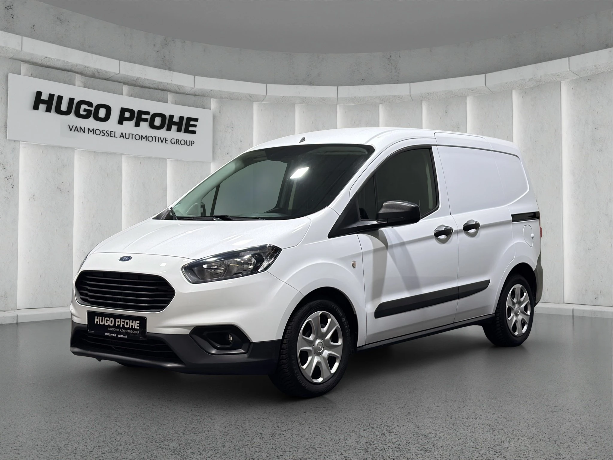 Ford-Transit Courier-image-0