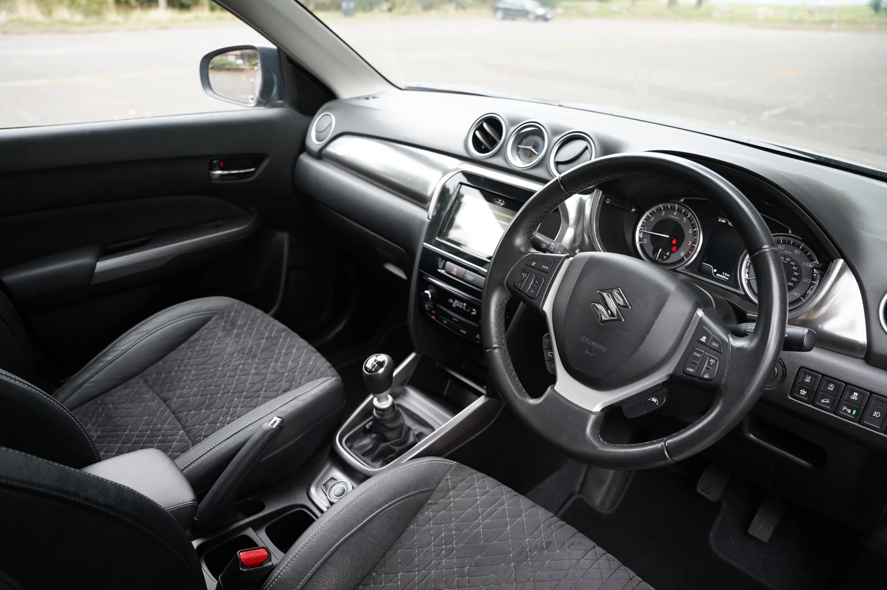 Suzuki-Vitara-image-5