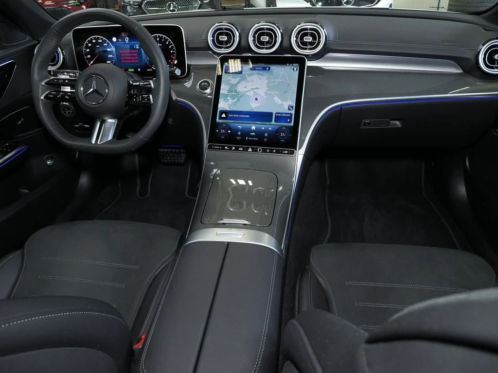 Mercedes-Benz-C-Klasse 300-image-13
