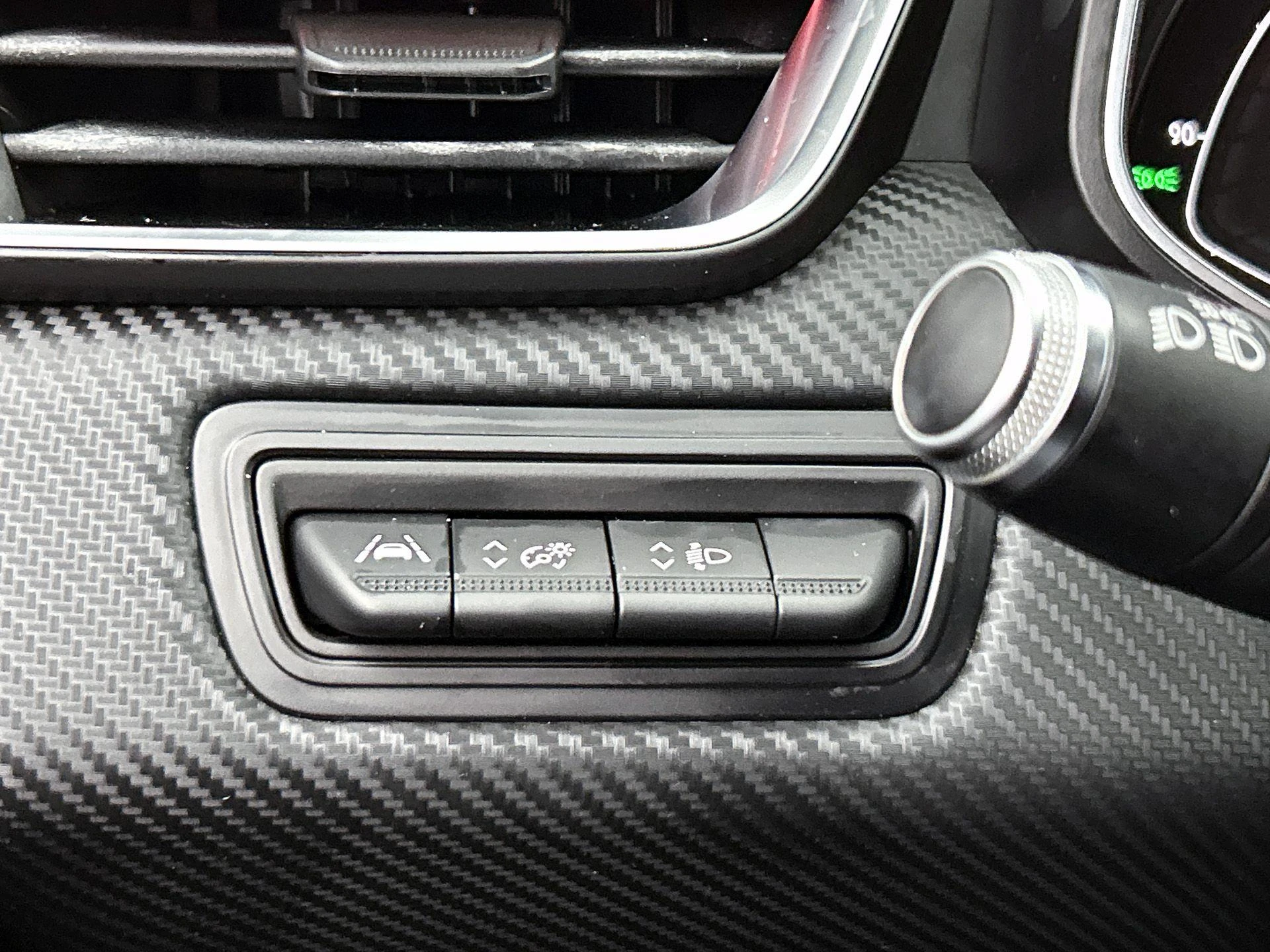 Renault-Clio-image-22