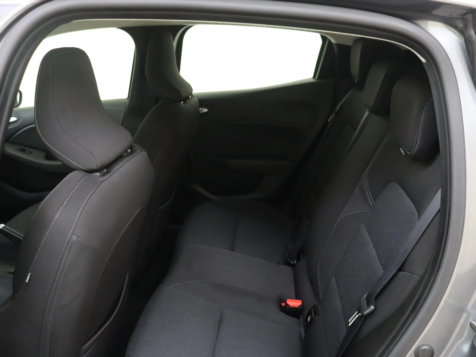 Renault-Clio-image-12