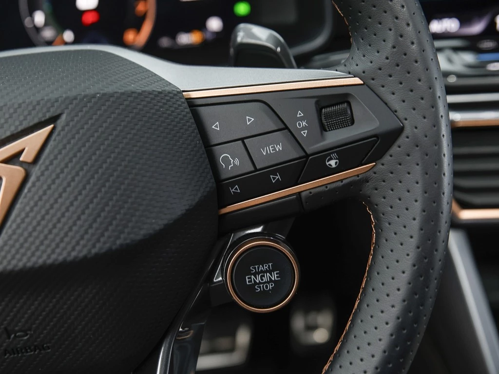 CUPRA Leon Sportstourer ST 1.5 TSI DSG e-Hybrid VZ Navi/Full-Link