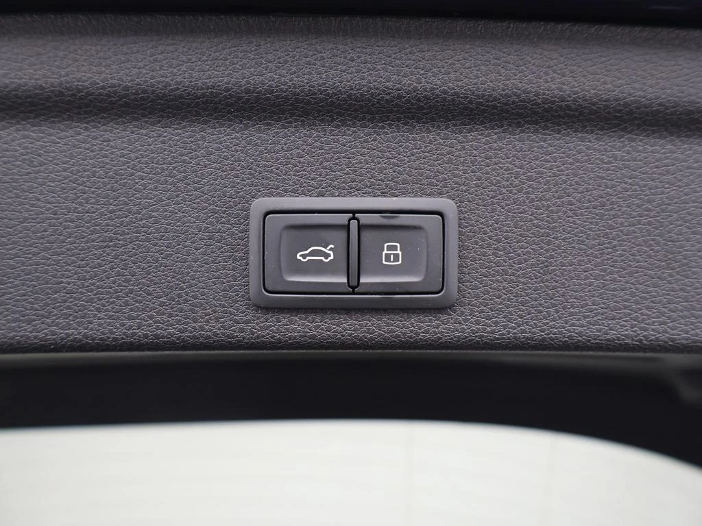 Audi-Q3-image-16