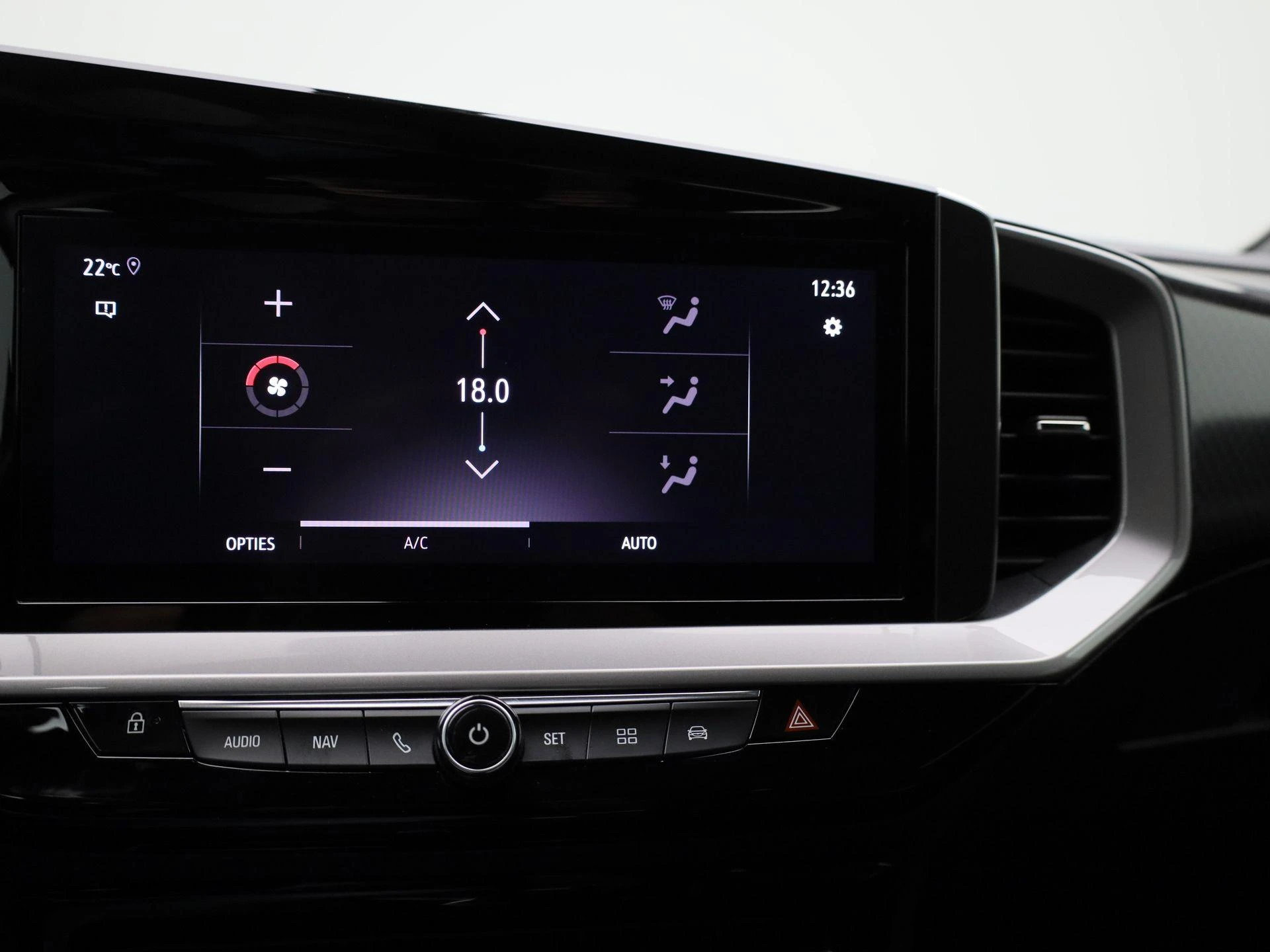 Opel-Mokka-image-28
