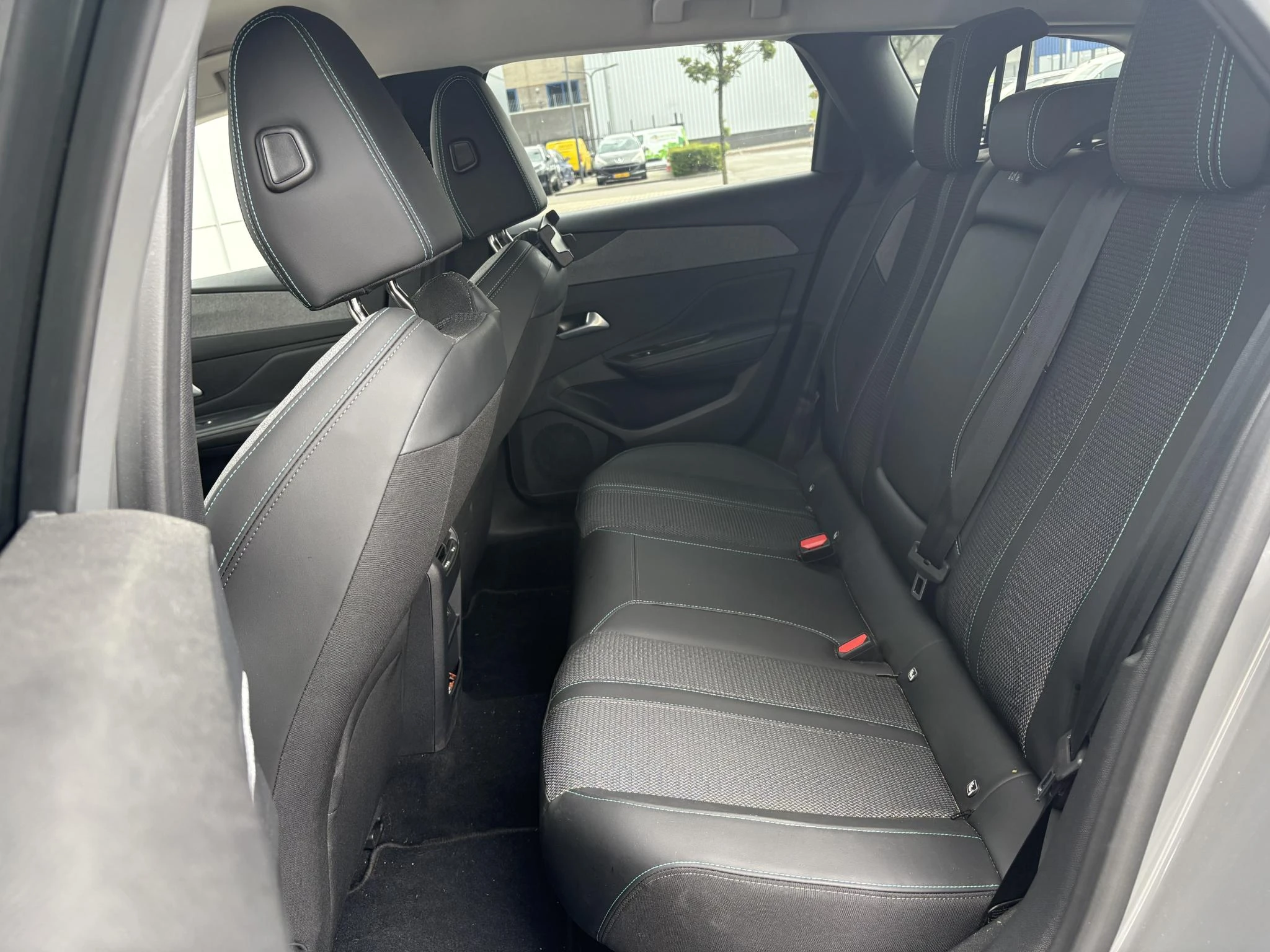 Peugeot-308-image-11