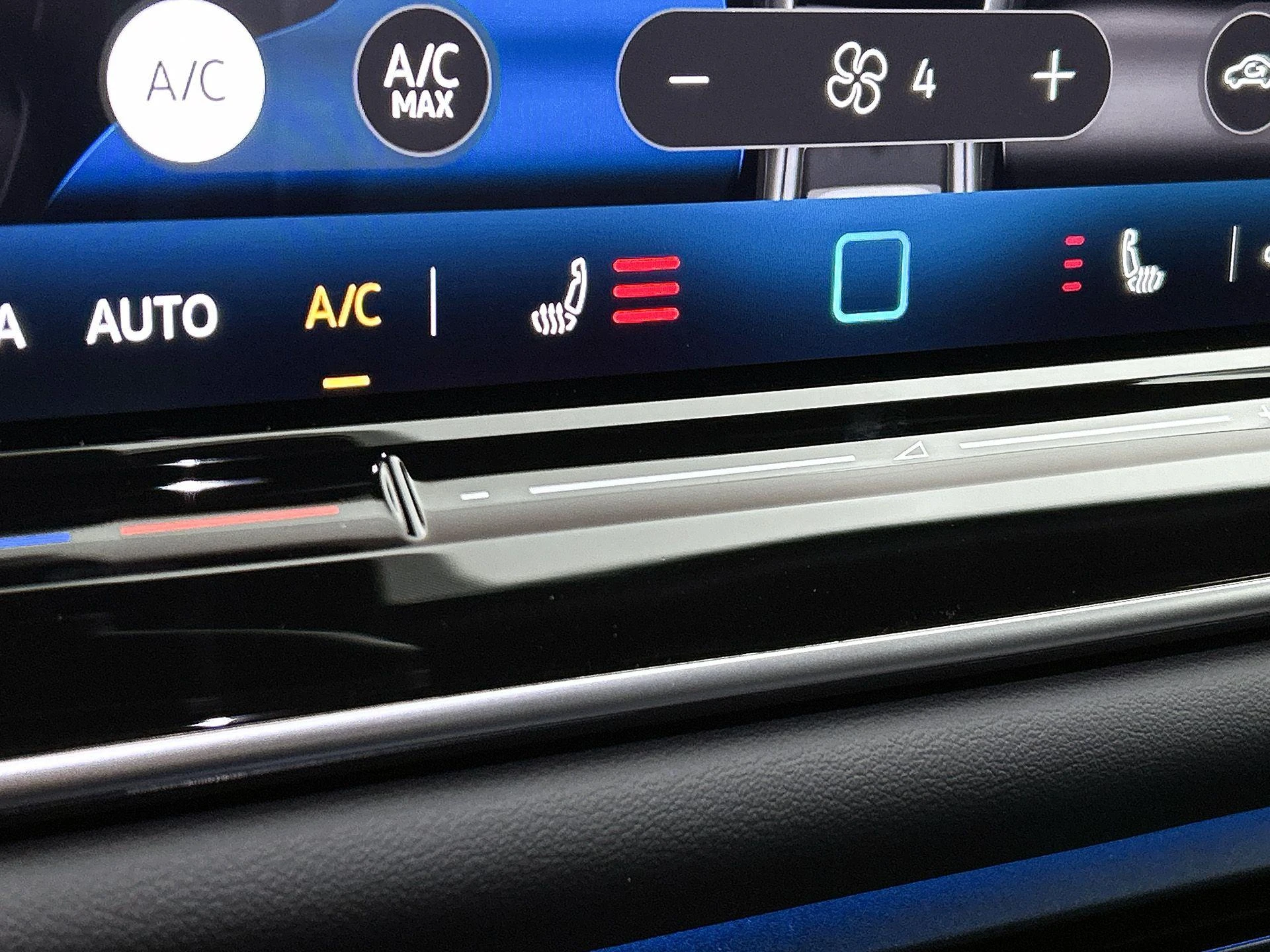 Volkswagen-Tiguan-image-7