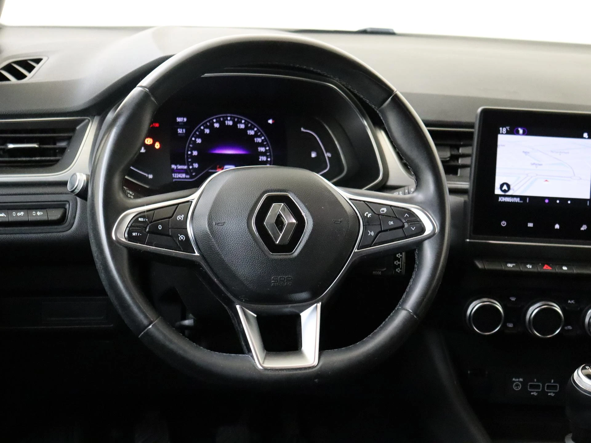 Renault-Captur-image-9