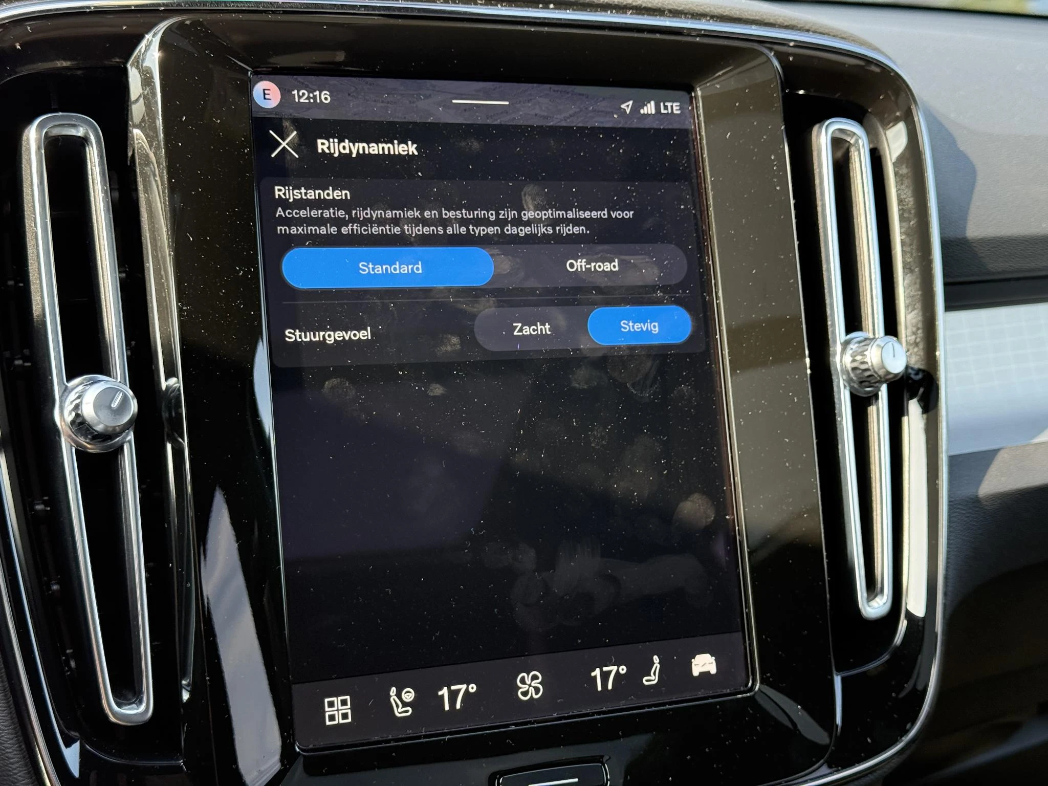 Volvo-XC40-image-28